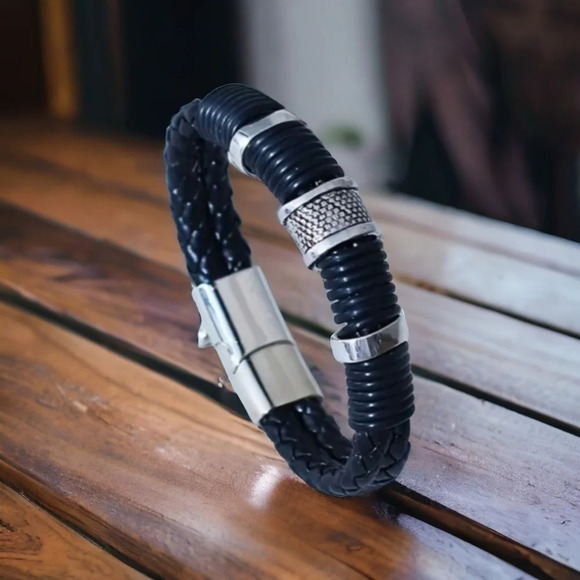 Black leather and metal design bracelet, 8.1" - Picture 2 of 5